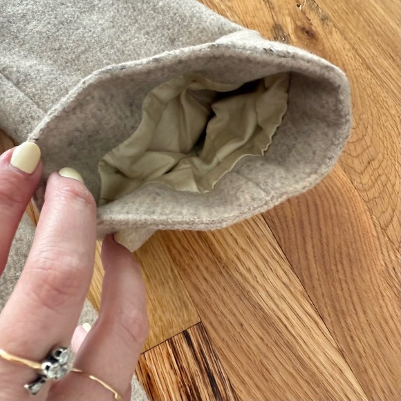 The Row Wool Cashmere Tan Belted Coat with Ostrich Trim – Size S – Made in USA - Picture 4 of 10